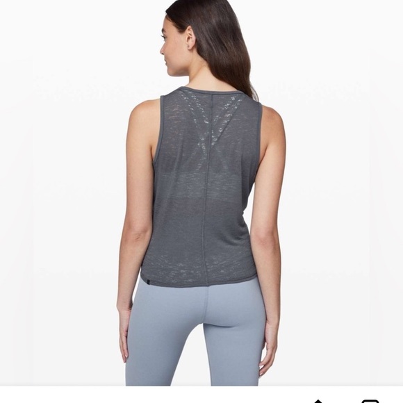Lululemon Breeze Through Slate Gray Sleeveless Twist Tank Top - Picture 5 of 7